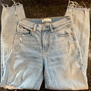 Abercrombie & Fitch Light/Medium Blue The Boyfriend Mid Rise Jeans